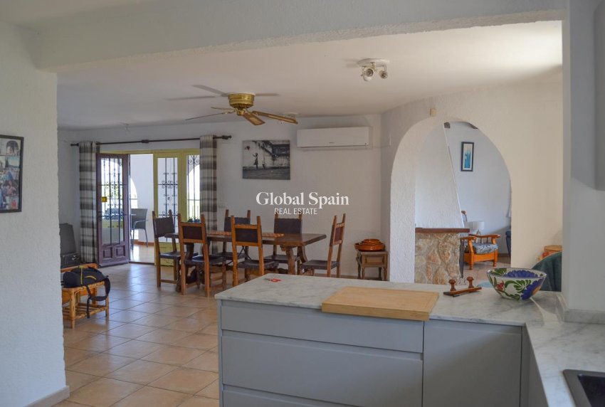 Resale - VILLA -
PEDREGUER - Inland