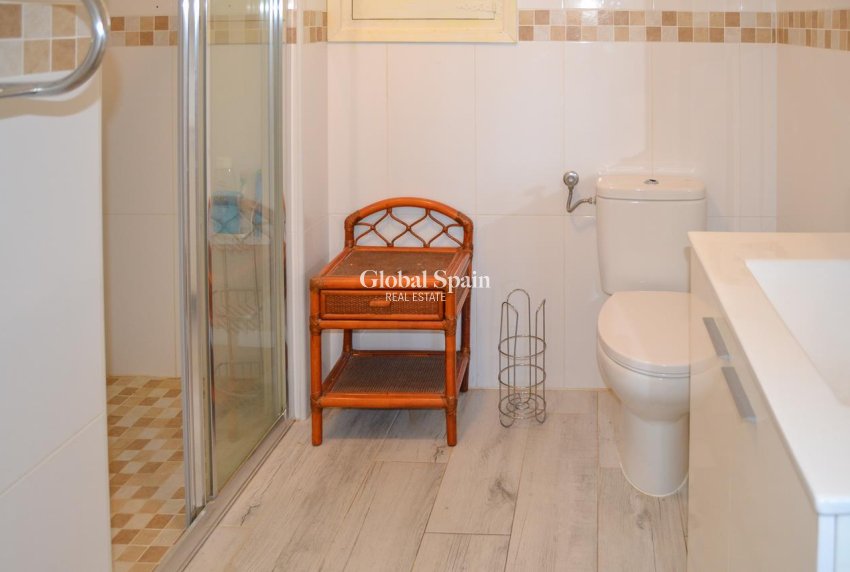 Resale - VILLA -
PEDREGUER - Inland