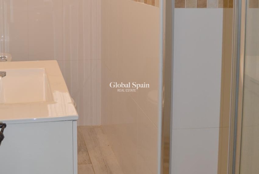 Resale - VILLA -
PEDREGUER - Inland