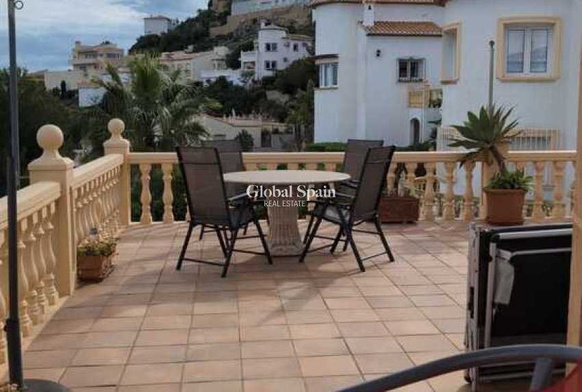 Resale - VILLA -
PEDREGUER - Inland