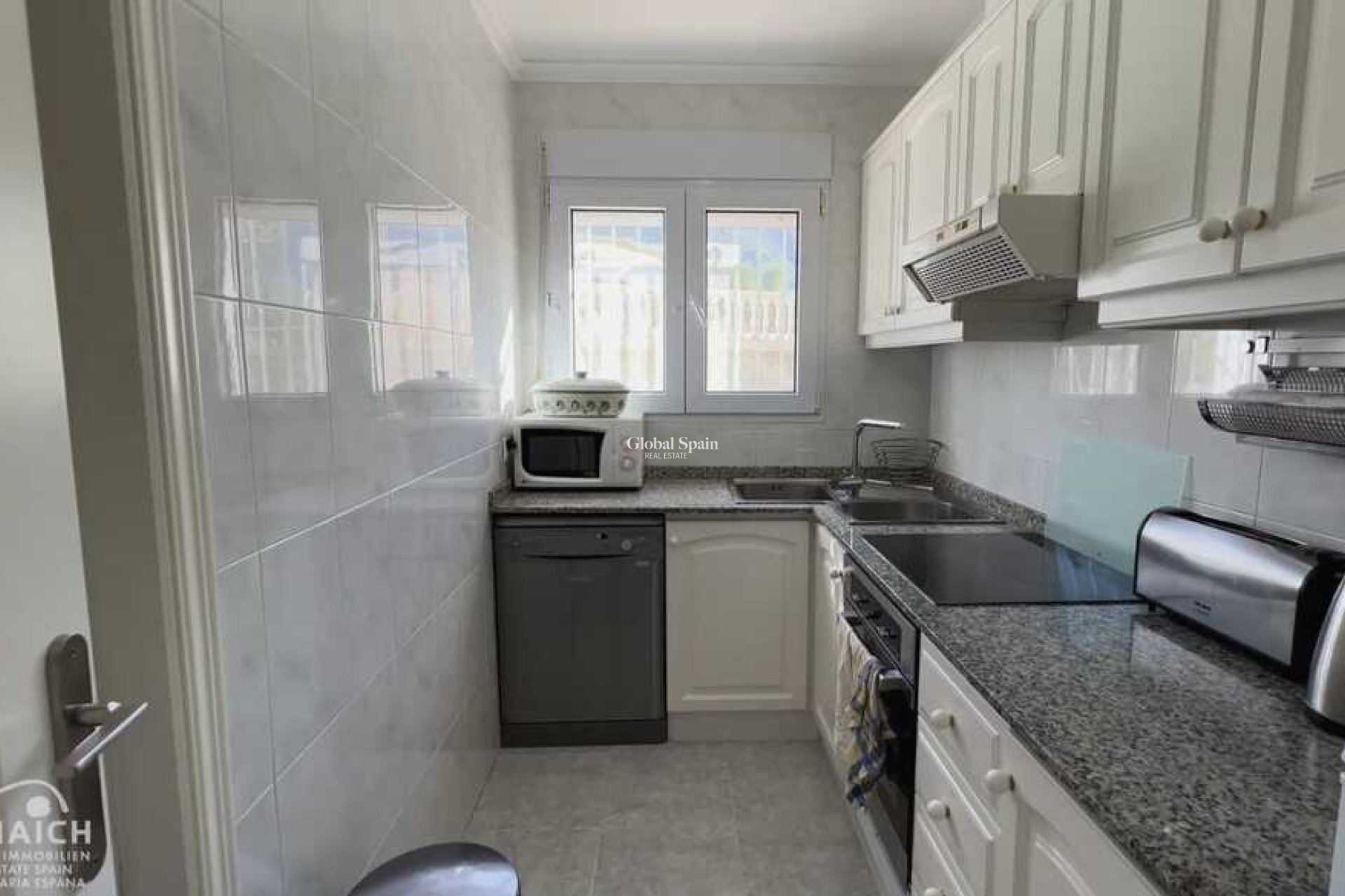 Resale - VILLA -
PEDREGUER - Inland