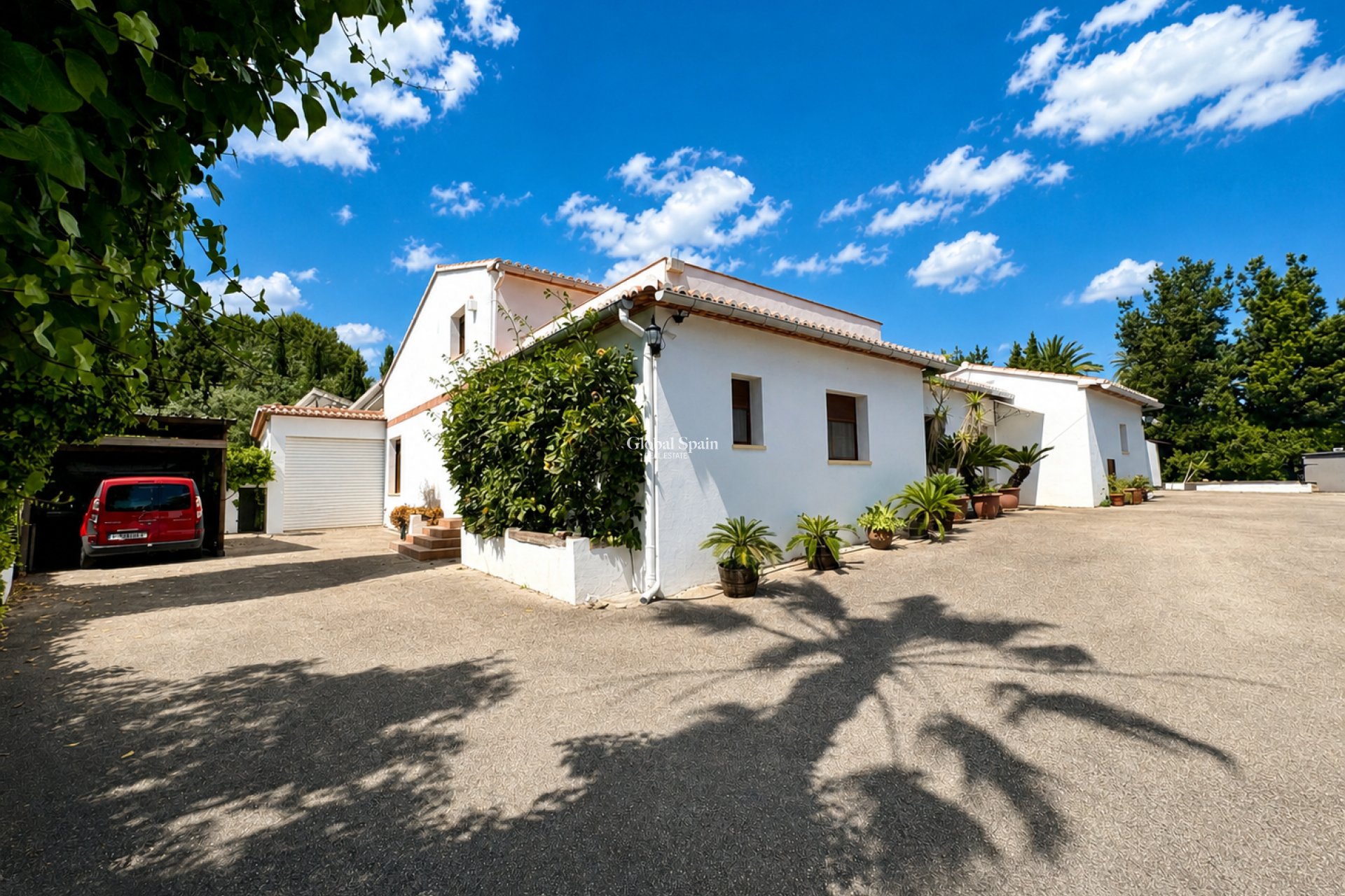 Resale - VILLA -
PEDREGUER - Pedreguer