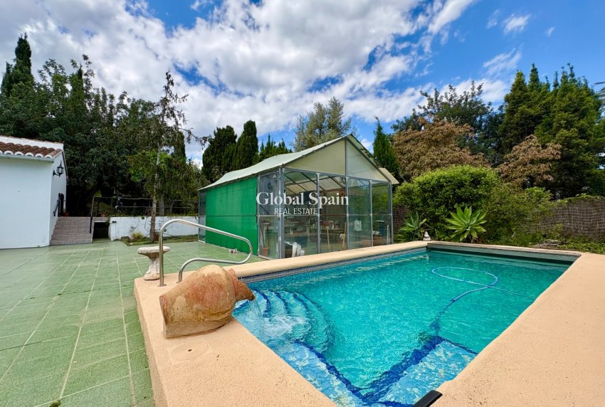 Resale - VILLA -
PEDREGUER - Pedreguer