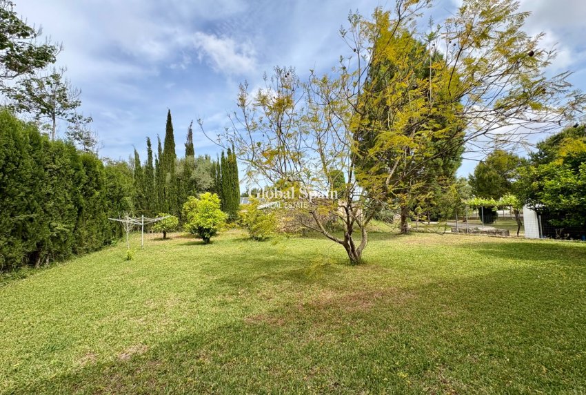 Resale - VILLA -
PEDREGUER - Pedreguer