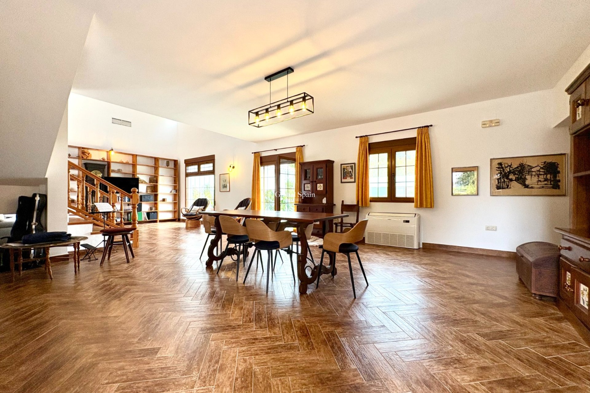 Resale - VILLA -
PEDREGUER - Pedreguer