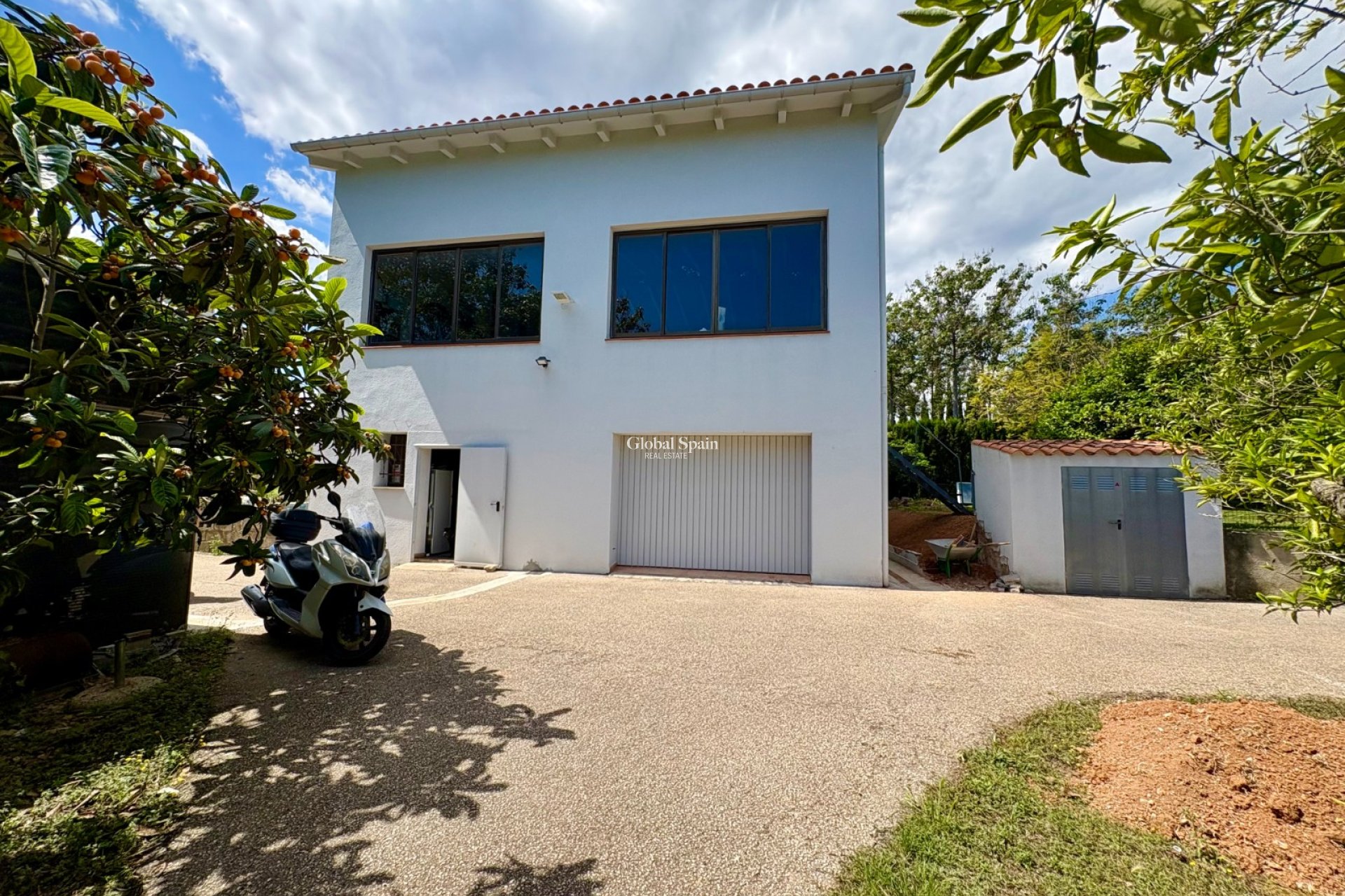 Resale - VILLA -
PEDREGUER - Pedreguer