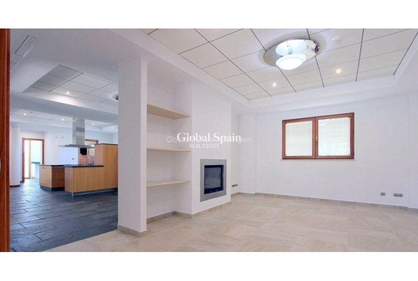 Resale - VILLA -
PENÀGUILA - Inland