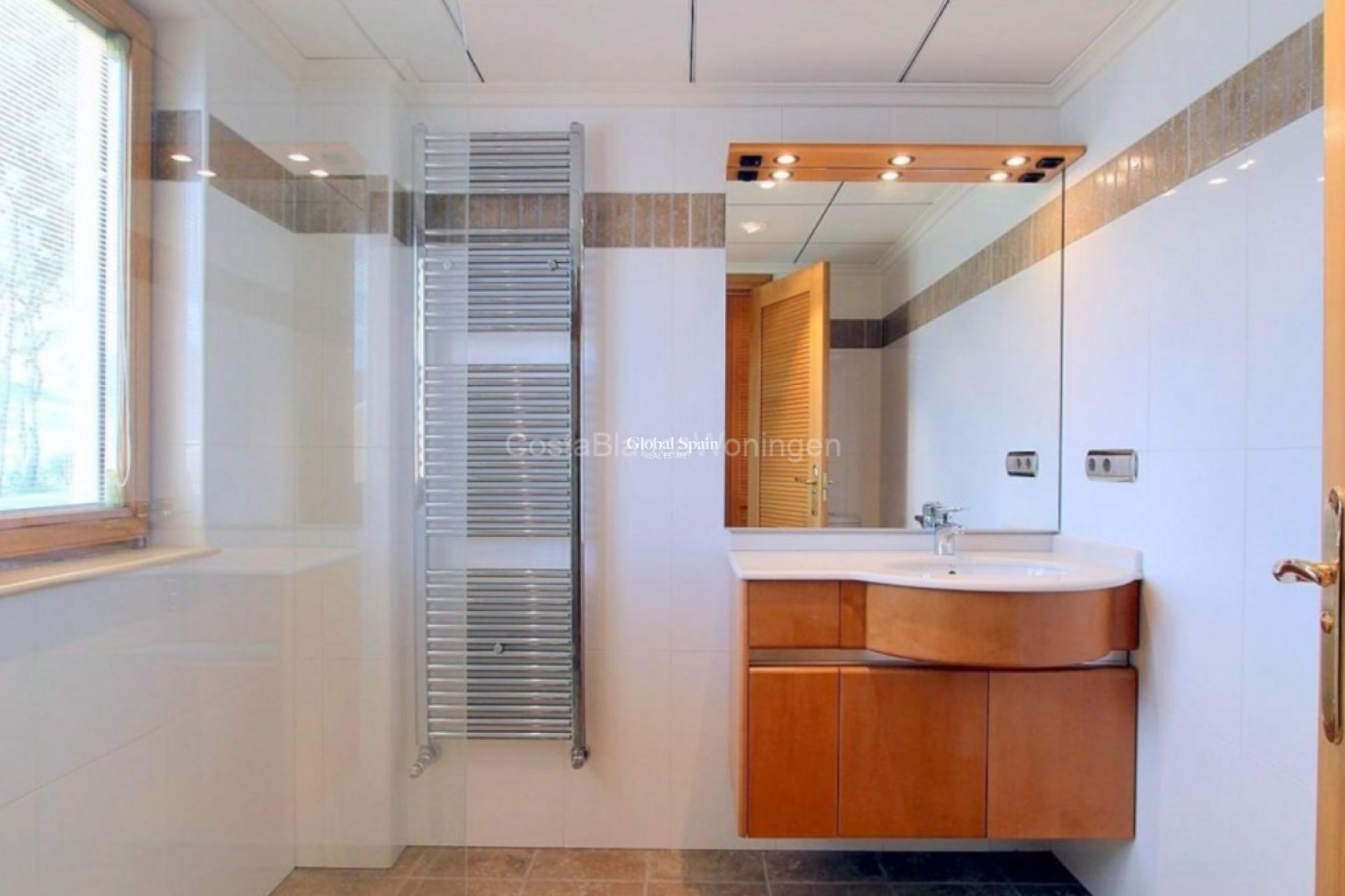 Resale - VILLA -
PENÀGUILA - Inland