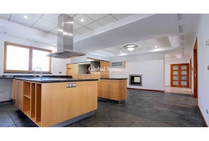 Resale - VILLA -
PENÀGUILA - Penàguila