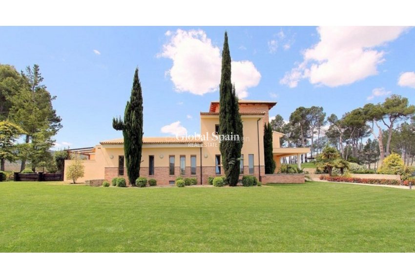 Resale - Villa -
Penàguila