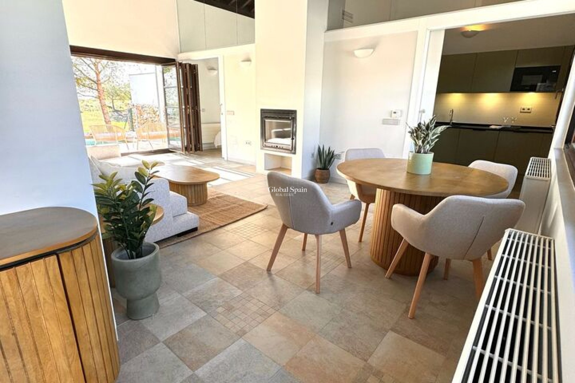 Resale - VILLA -
PERALEJA GOLF - Inland