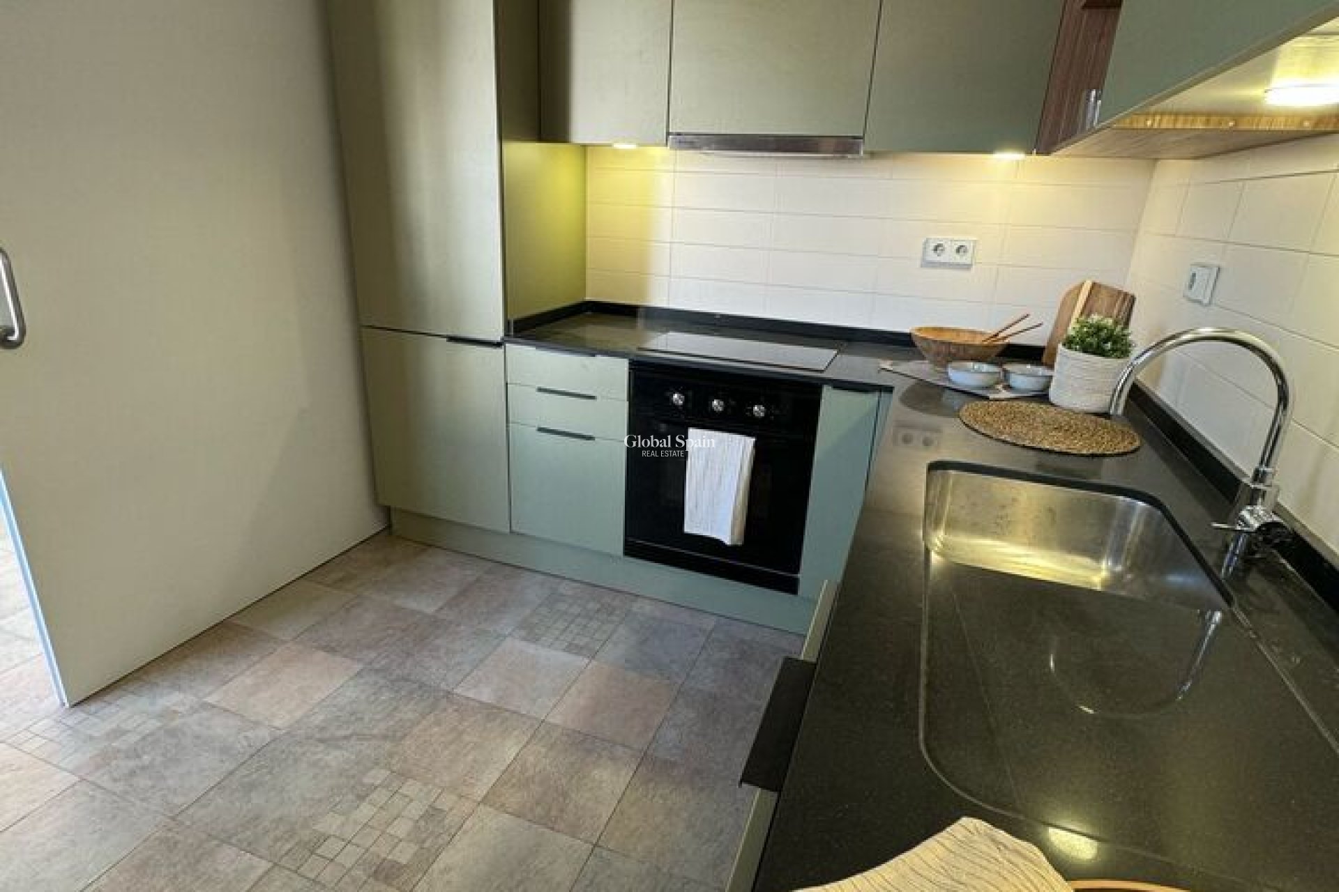 Resale - VILLA -
PERALEJA GOLF - Inland