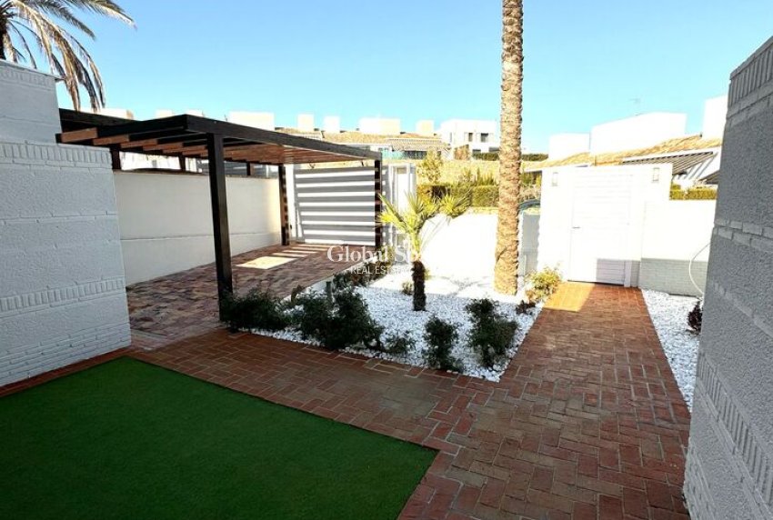 Resale - VILLA -
PERALEJA GOLF - Inland