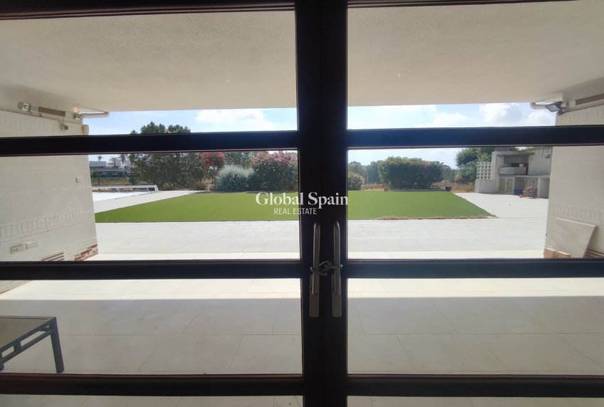 Resale - VILLA -
PERALEJA GOLF - Inland