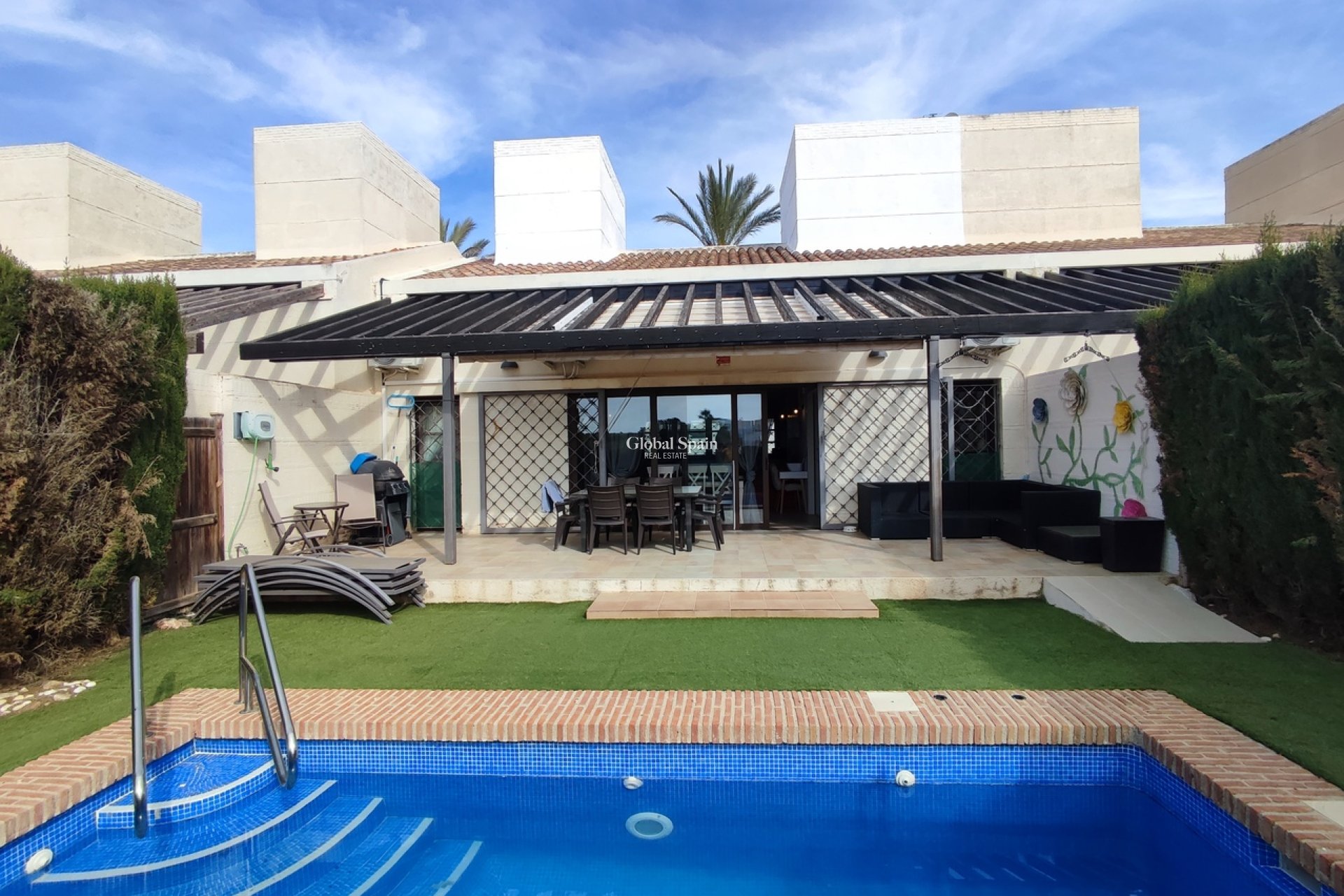Resale - VILLA -
PERALEJA GOLF - Inland