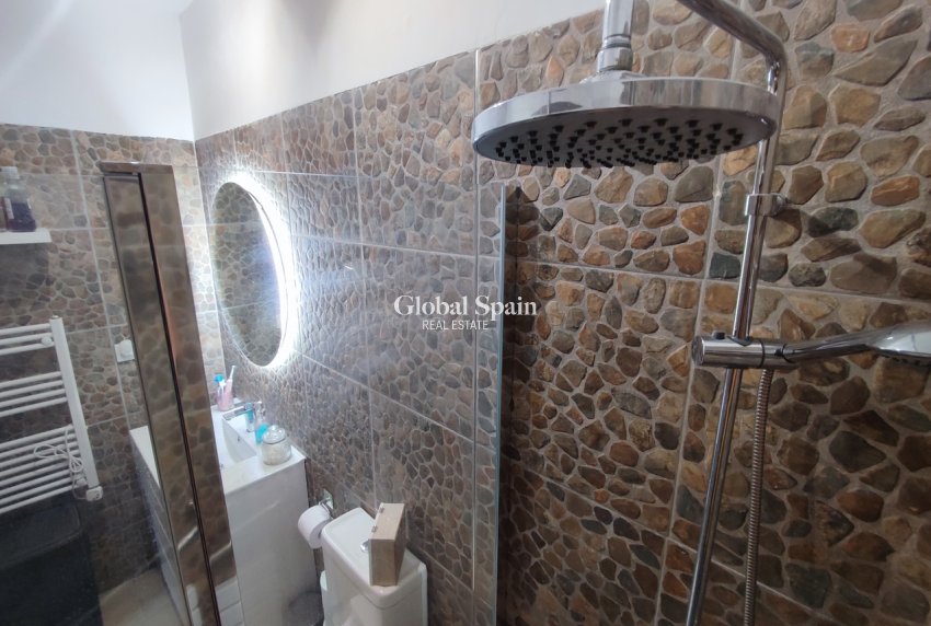 Resale - VILLA -
PERALEJA GOLF - Inland