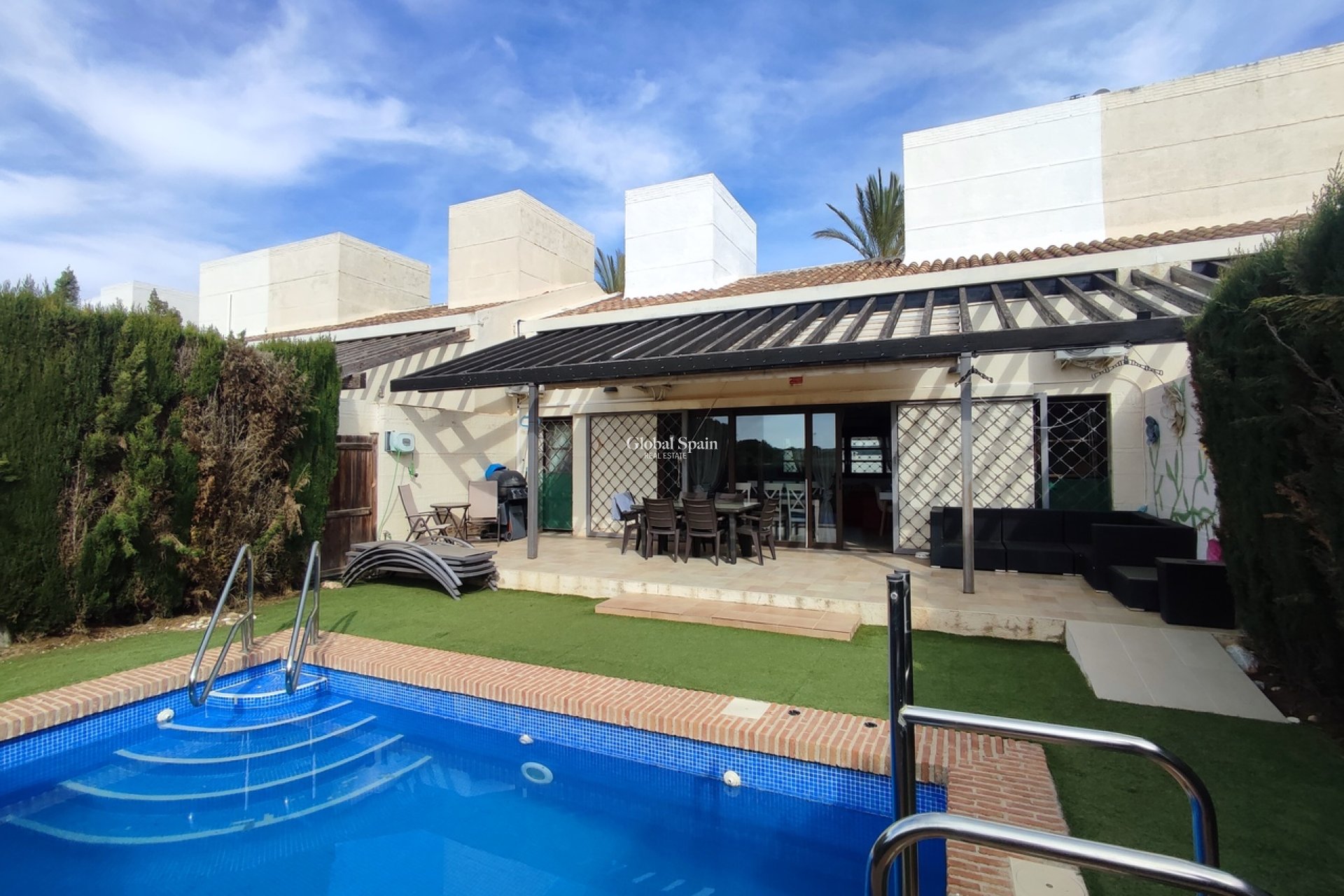 Resale - VILLA -
PERALEJA GOLF - Inland