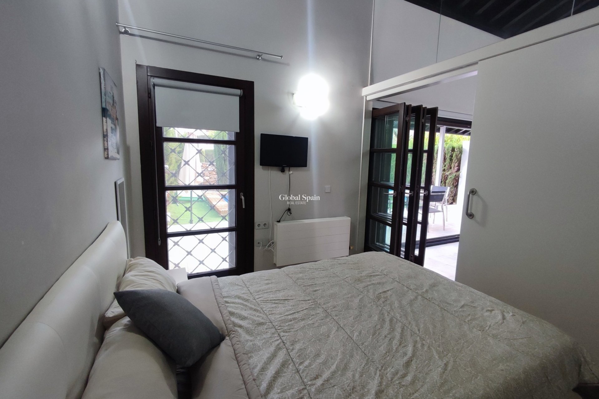 Resale - VILLA -
PERALEJA GOLF - Inland