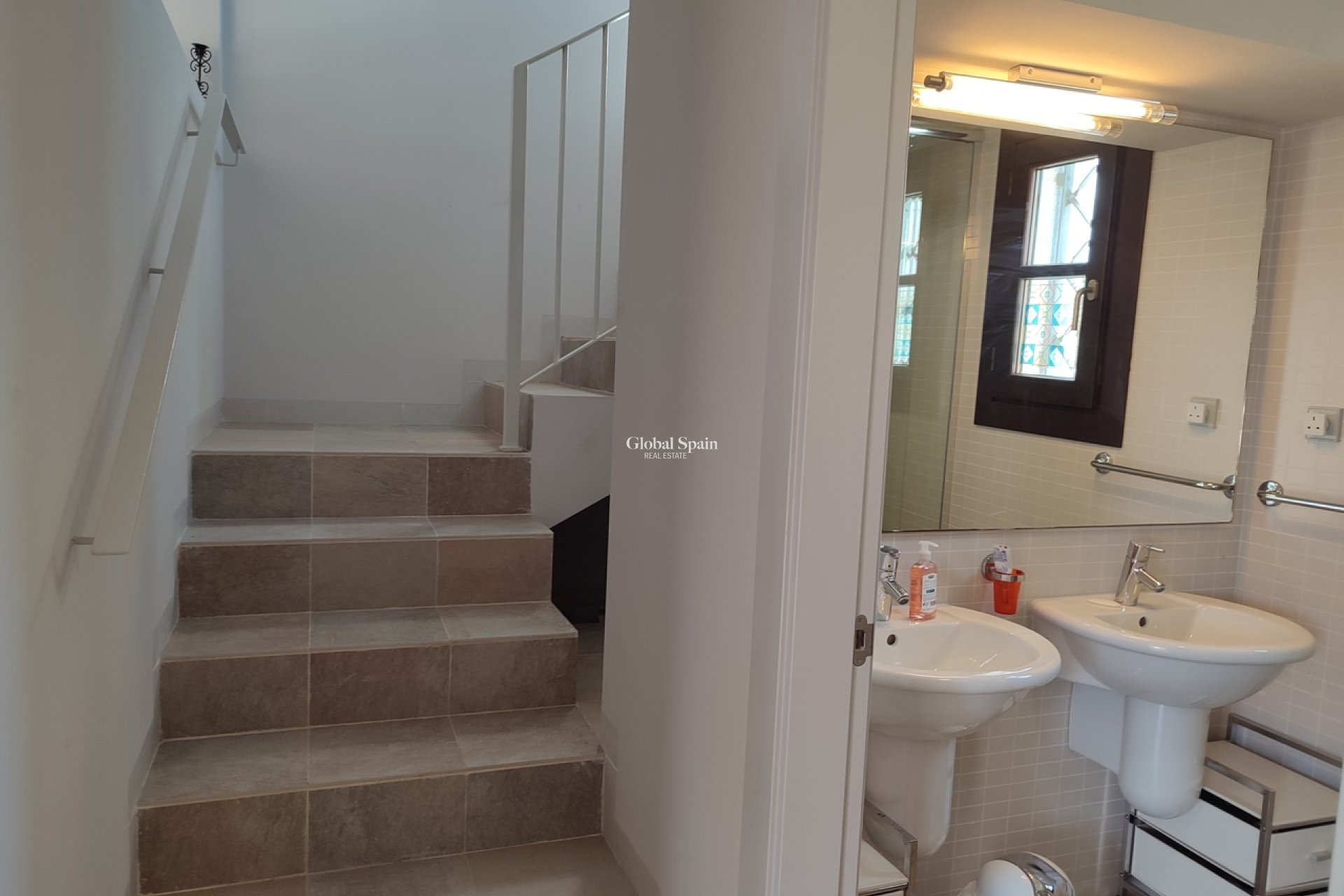 Resale - VILLA -
PERALEJA GOLF - Inland