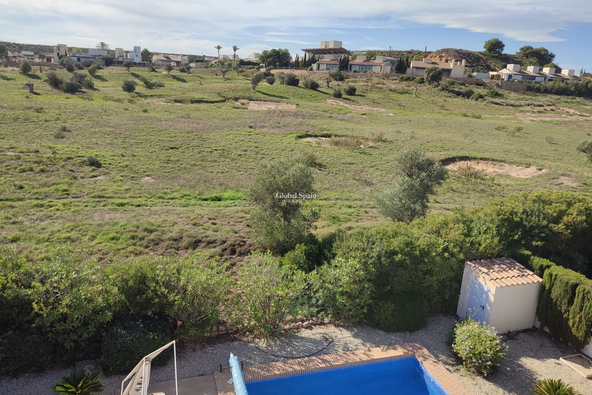 Resale - VILLA -
PERALEJA GOLF - Inland