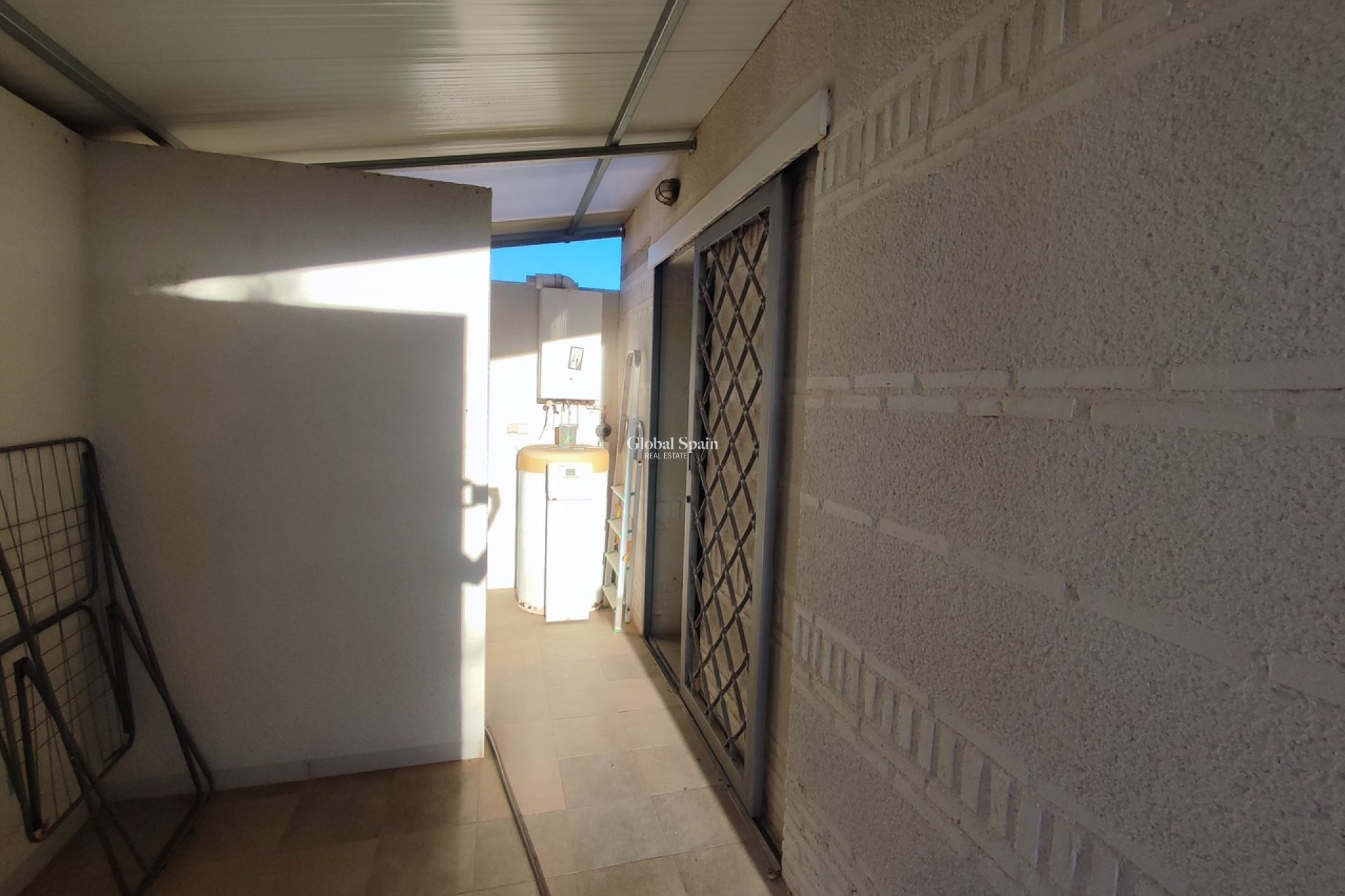 Resale - VILLA -
PERALEJA GOLF - Inland