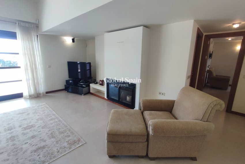 Resale - VILLA -
PERALEJA GOLF - Inland