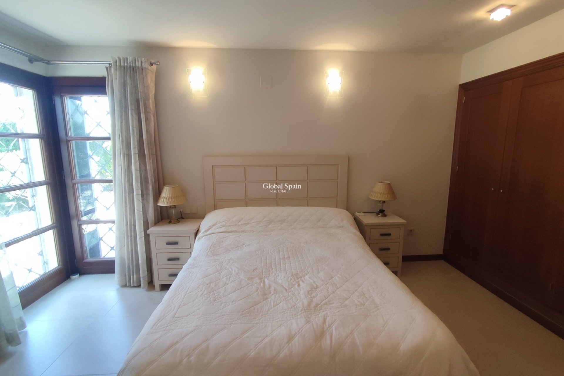 Resale - VILLA -
PERALEJA GOLF - Inland