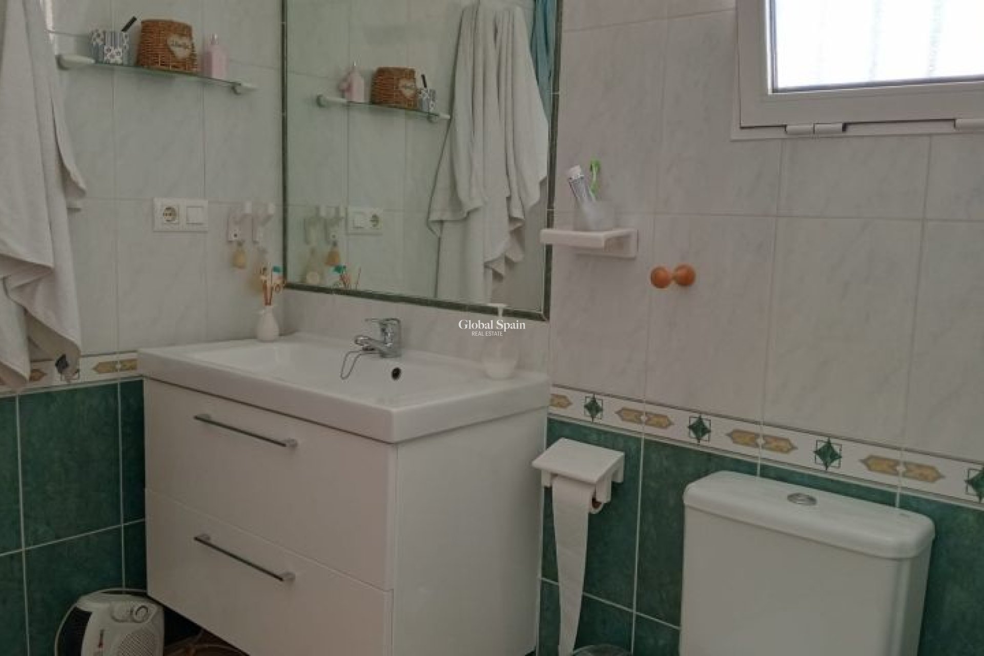 Resale - VILLA -
PILAR DE LA HORADADA - Costa Blanca