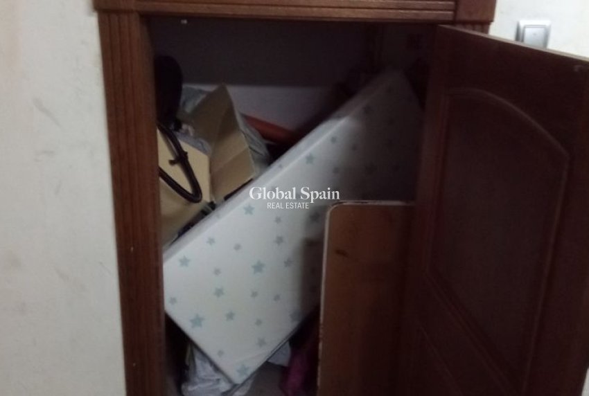 Resale - VILLA -
PILAR DE LA HORADADA - Costa Blanca