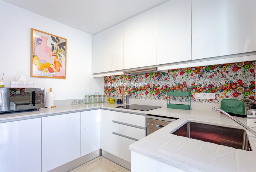 Resale - VILLA -
PILAR DE LA HORADADA - Costa Blanca