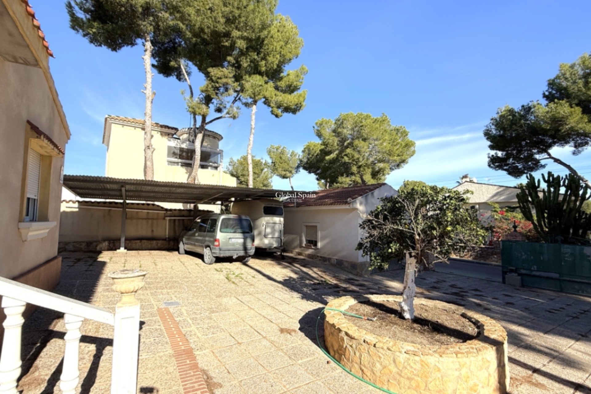 Resale - VILLA -
PILAR DE LA HORADADA - Costa Blanca