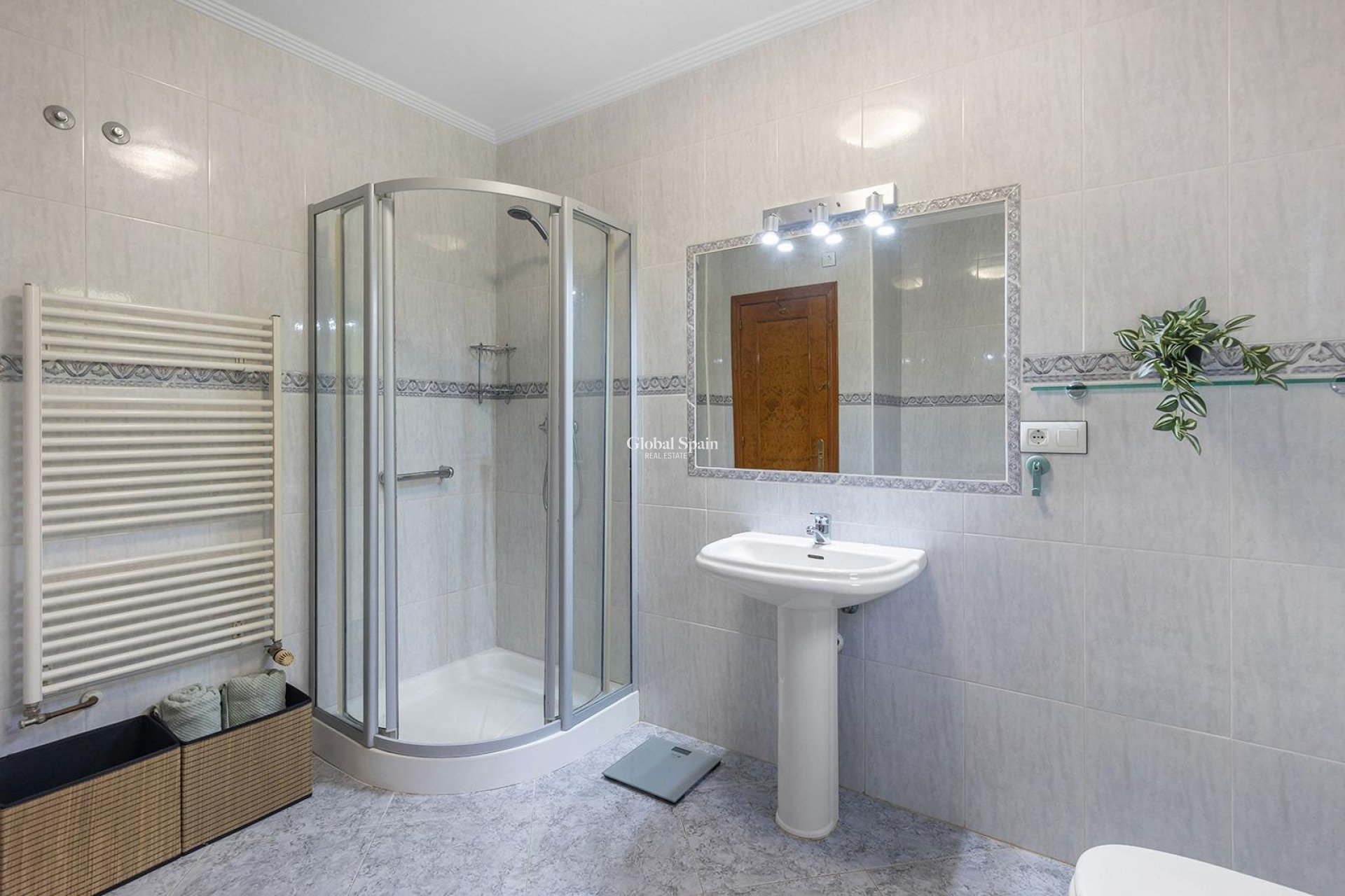 Resale - Villa -
PILAR DE LA HORADADA - La Torre de la Horadada