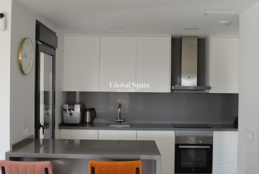 Resale - VILLA -
PILAR DE LA HORADADA - Las Higuericas