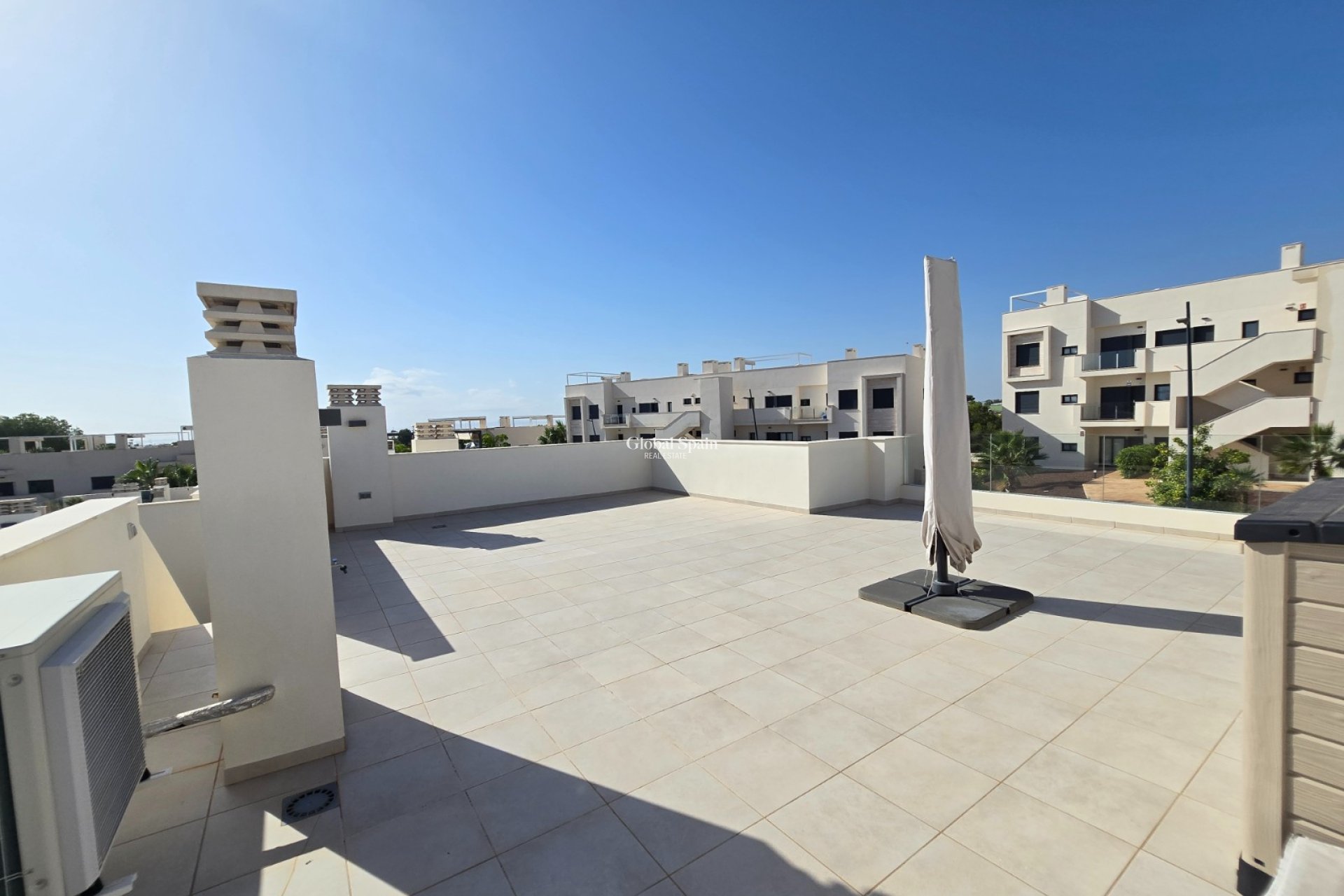 Resale - Villa -
PILAR DE LA HORADADA - Lo Romero Golf