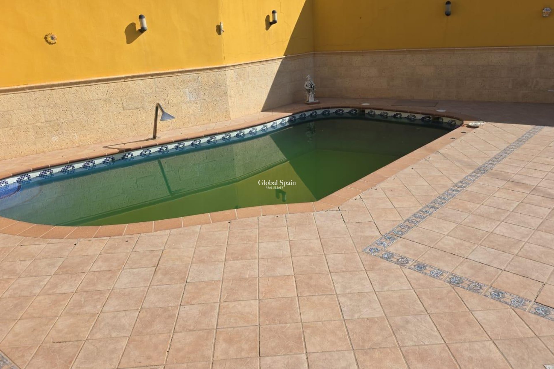 Resale - VILLA -
PILAR DE LA HORADADA - Pilar de la Horadada