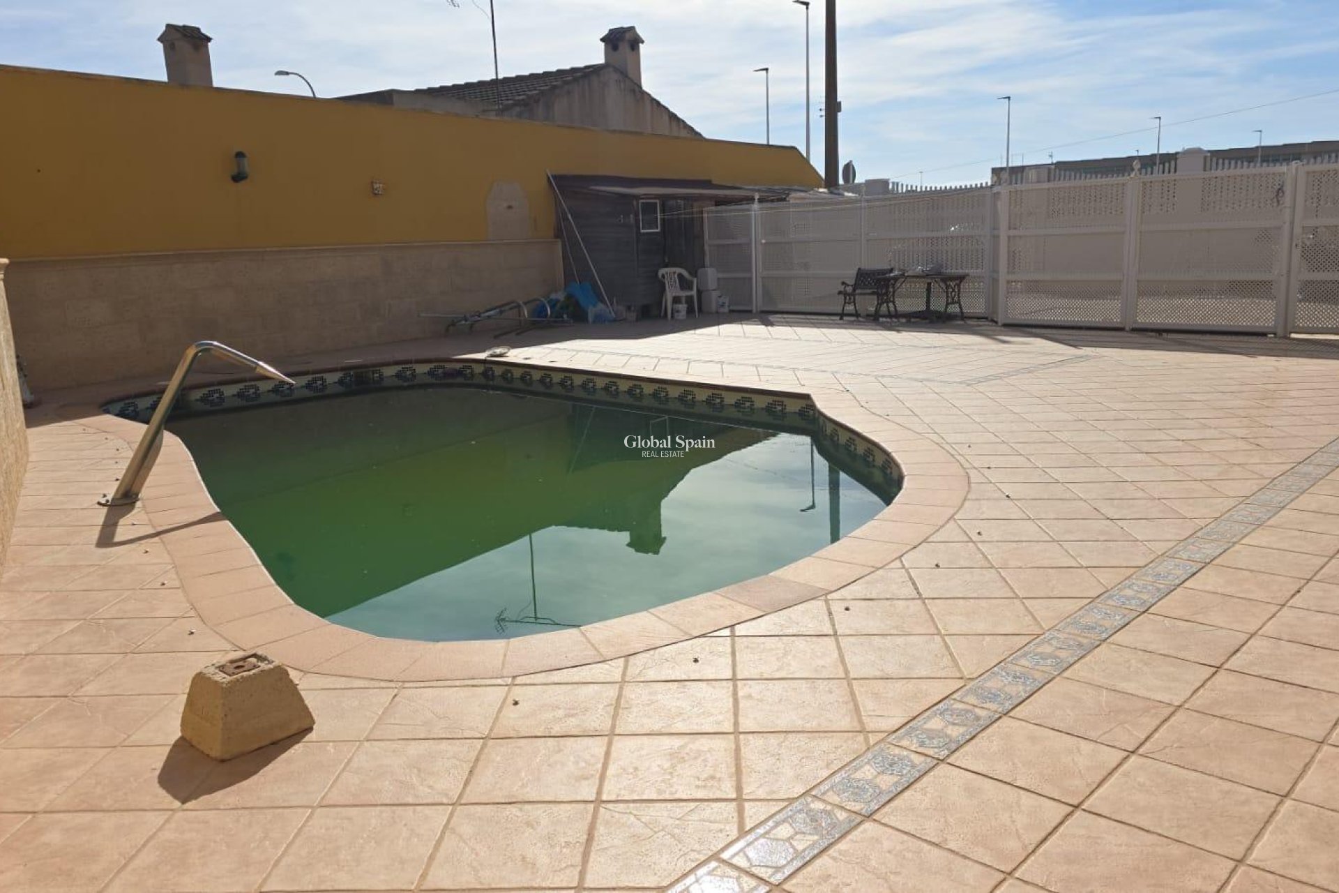 Resale - VILLA -
PILAR DE LA HORADADA - Pilar de la Horadada