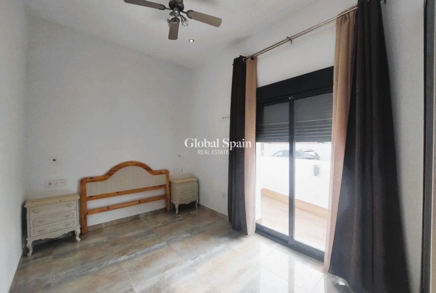 Resale - VILLA -
PILAR DE LA HORADADA - Torre de la Horadada