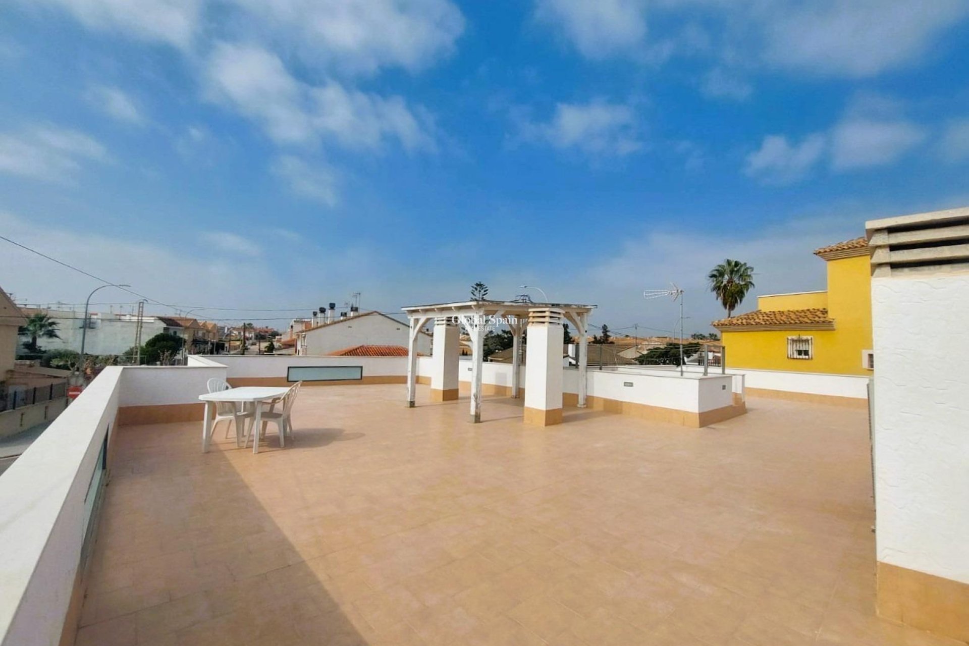 Resale - VILLA -
PILAR DE LA HORADADA - Torre de la Horadada