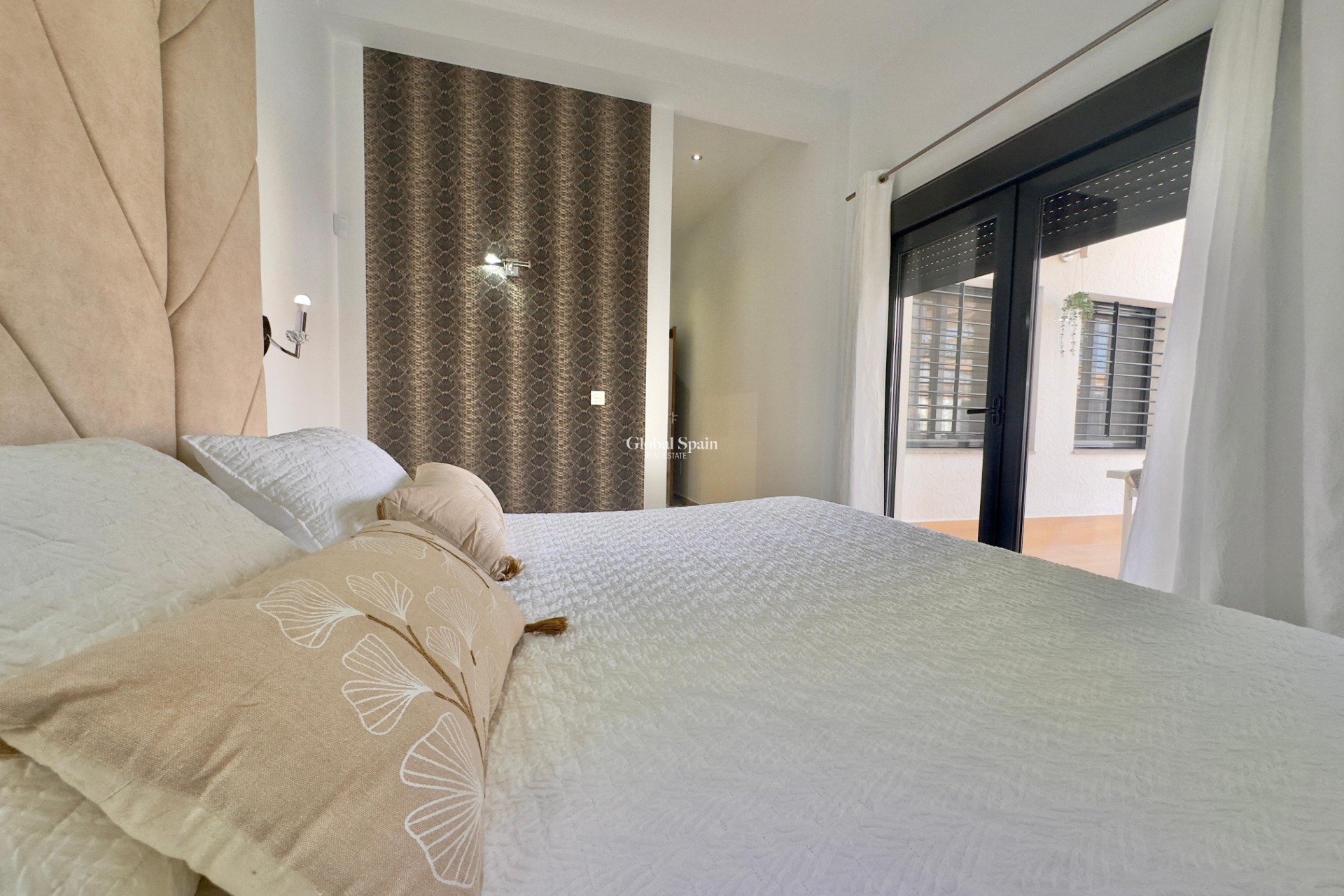 Resale - VILLA -
PILAR DE LA HORADADA - Torre de la Horadada