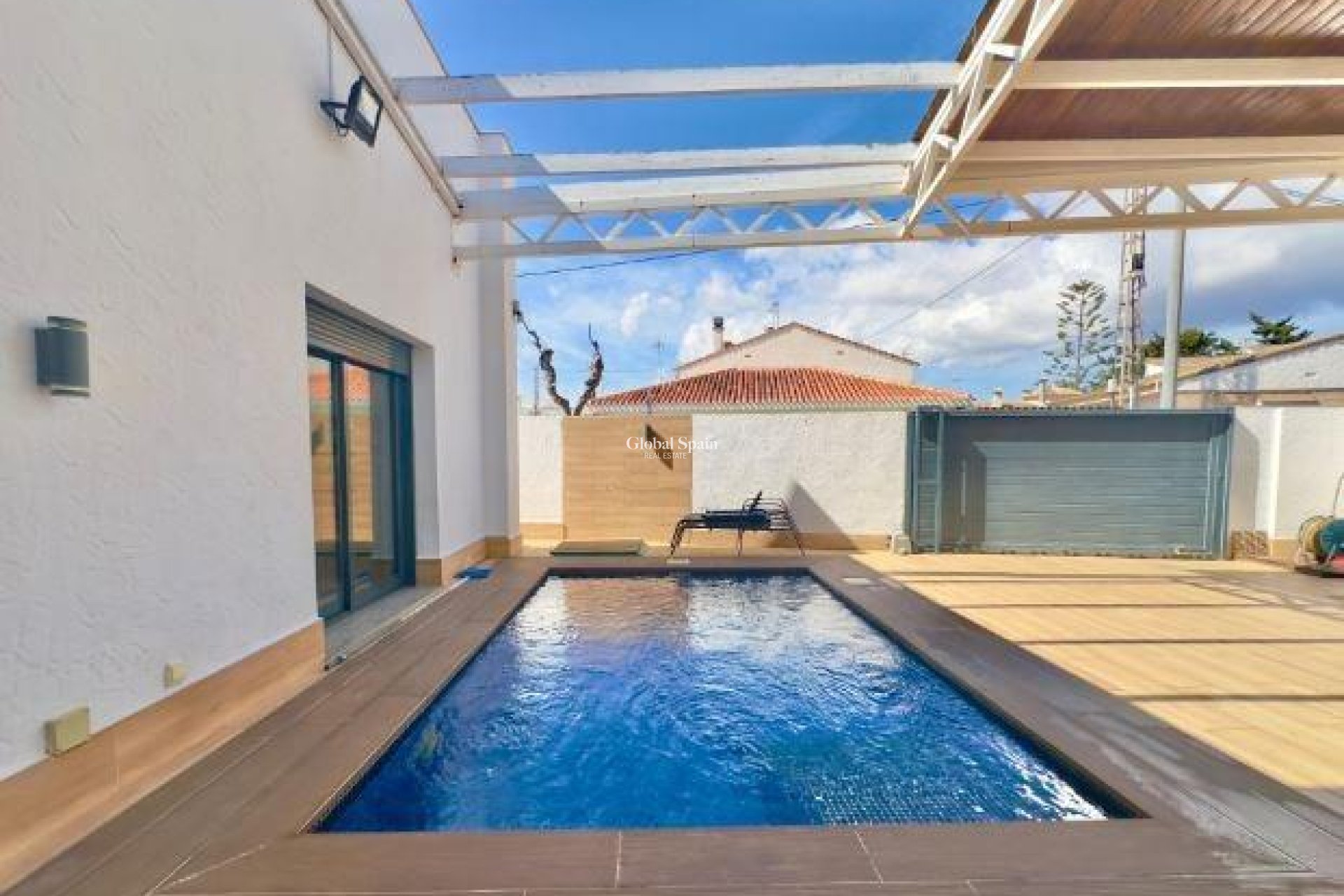 Resale - VILLA -
PILAR DE LA HORADADA - Torre de la Horadada