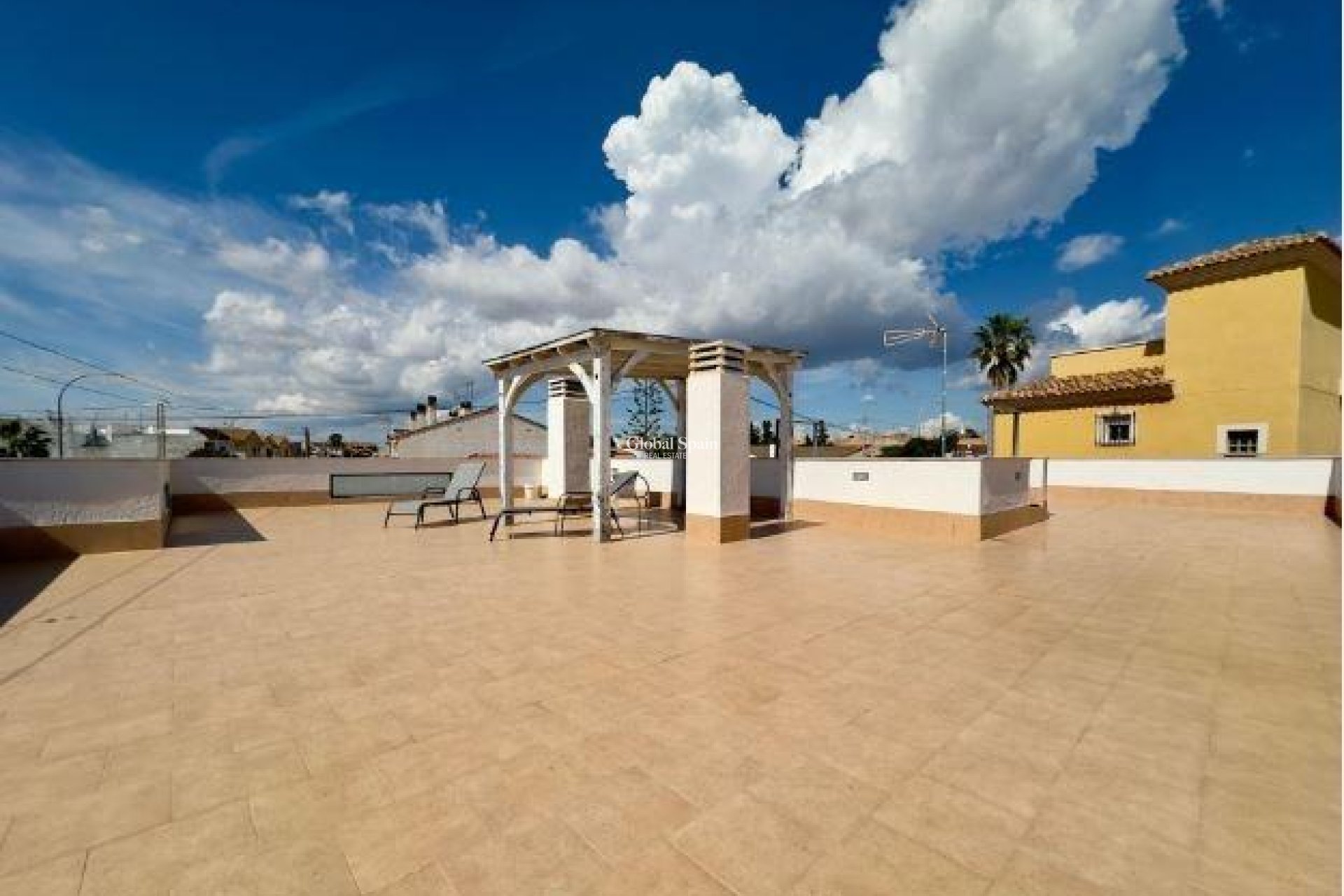 Resale - VILLA -
PILAR DE LA HORADADA - Torre de la Horadada