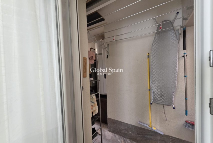 Resale - VILLA -
PILAR DE LA HORADADA - Zona Pueblo