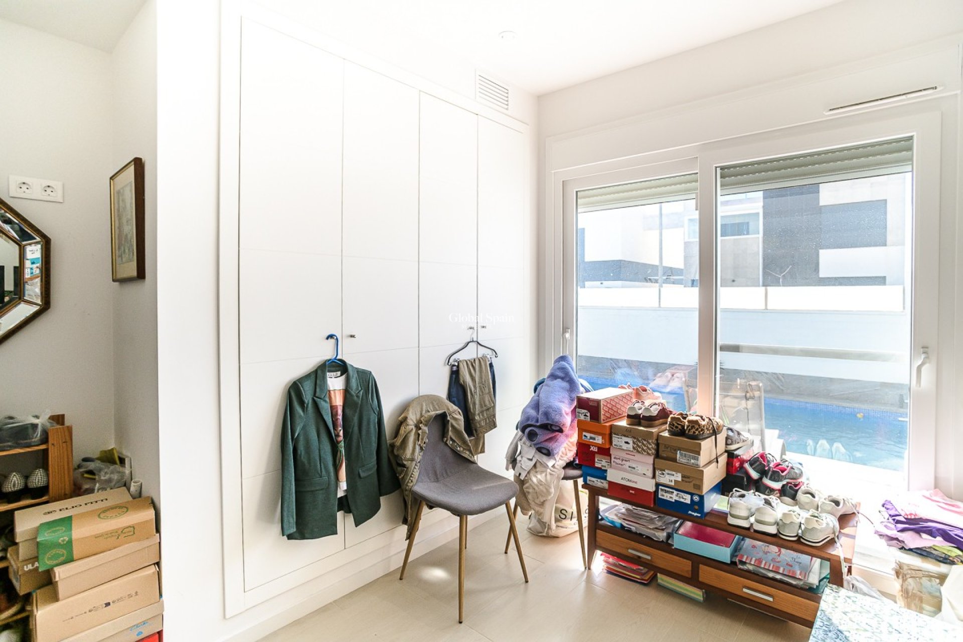 Resale - VILLA -
PILAR DE LA HORADADA