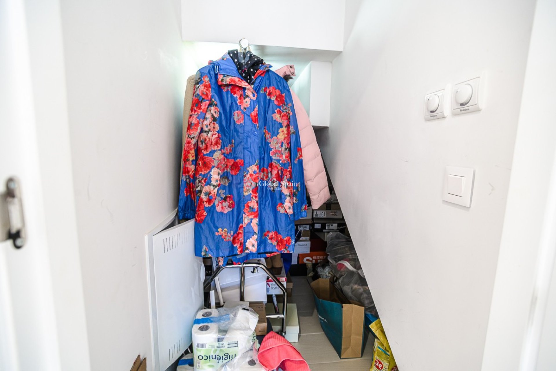 Resale - VILLA -
PILAR DE LA HORADADA