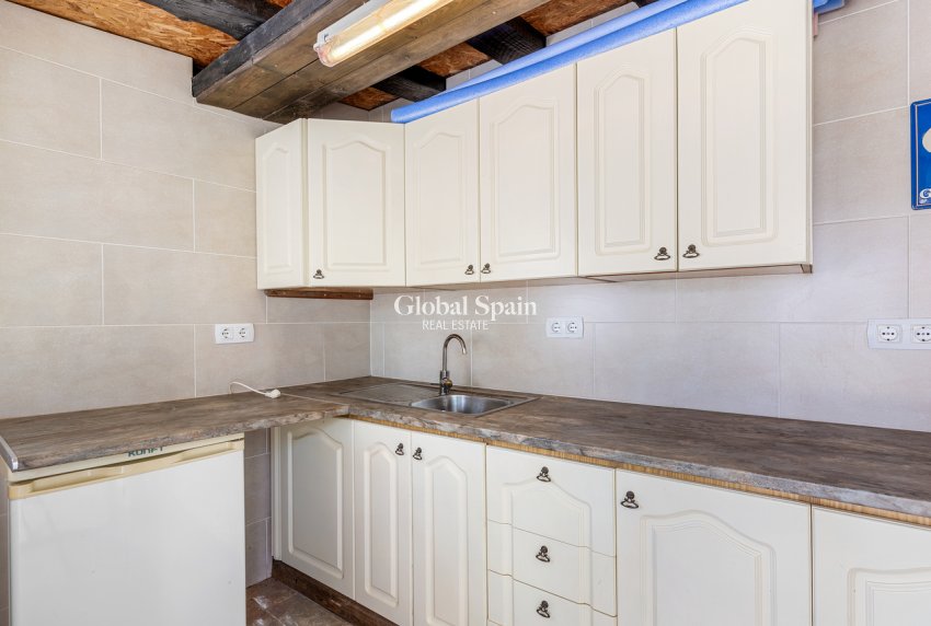 Resale - VILLA -
PINAR DE CAMPOVERDE - Costa Blanca