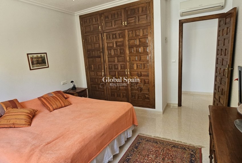 Resale - VILLA -
PINAR DE CAMPOVERDE - Inland