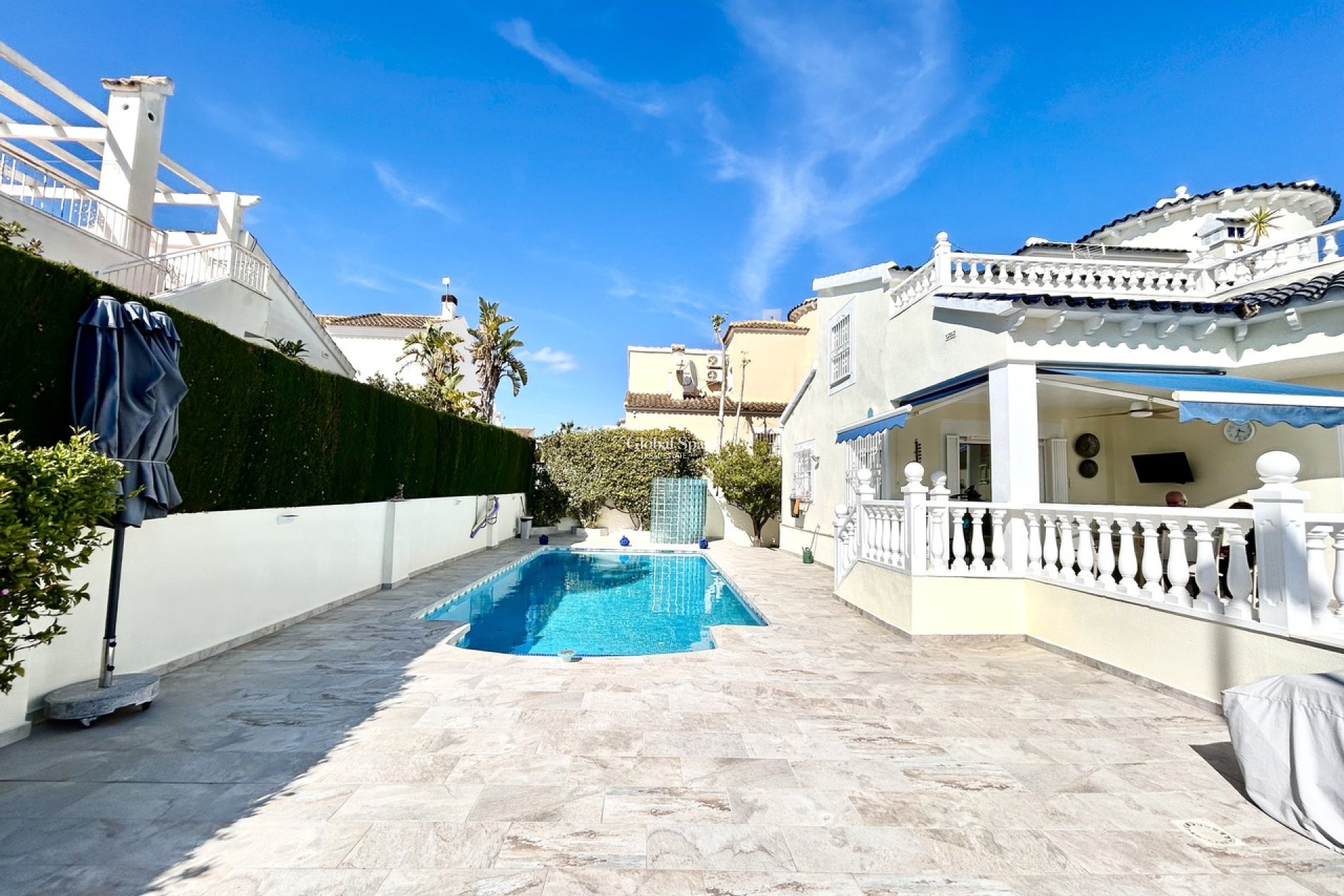 Resale - VILLA -
PINAR DE CAMPOVERDE - Inland