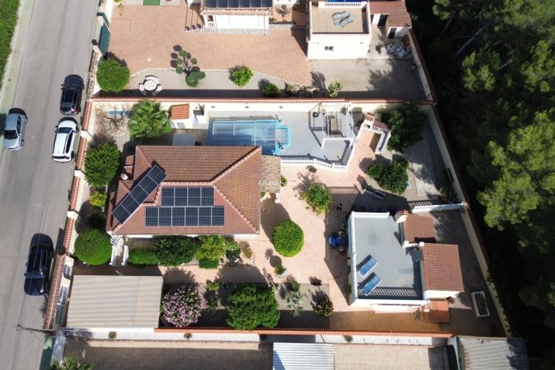 Resale - VILLA -
PINAR DE CAMPOVERDE - Inland