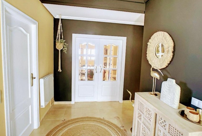 Resale - VILLA -
PINAR DE CAMPOVERDE - Inland