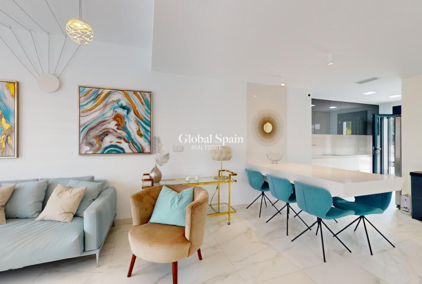 Resale - VILLA -
PLAYA HONDA - Costa Calida